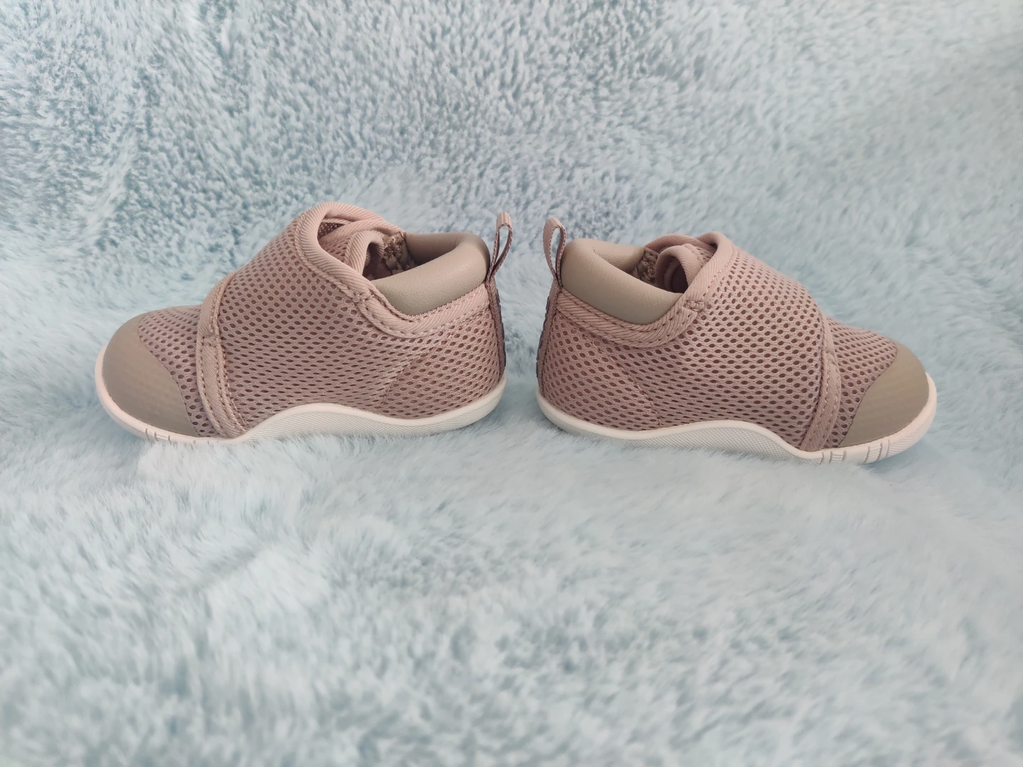 Stonz baby Shoes Size 4 - photo 3