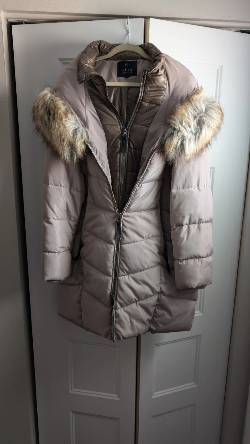 Beautiful winter puff coat