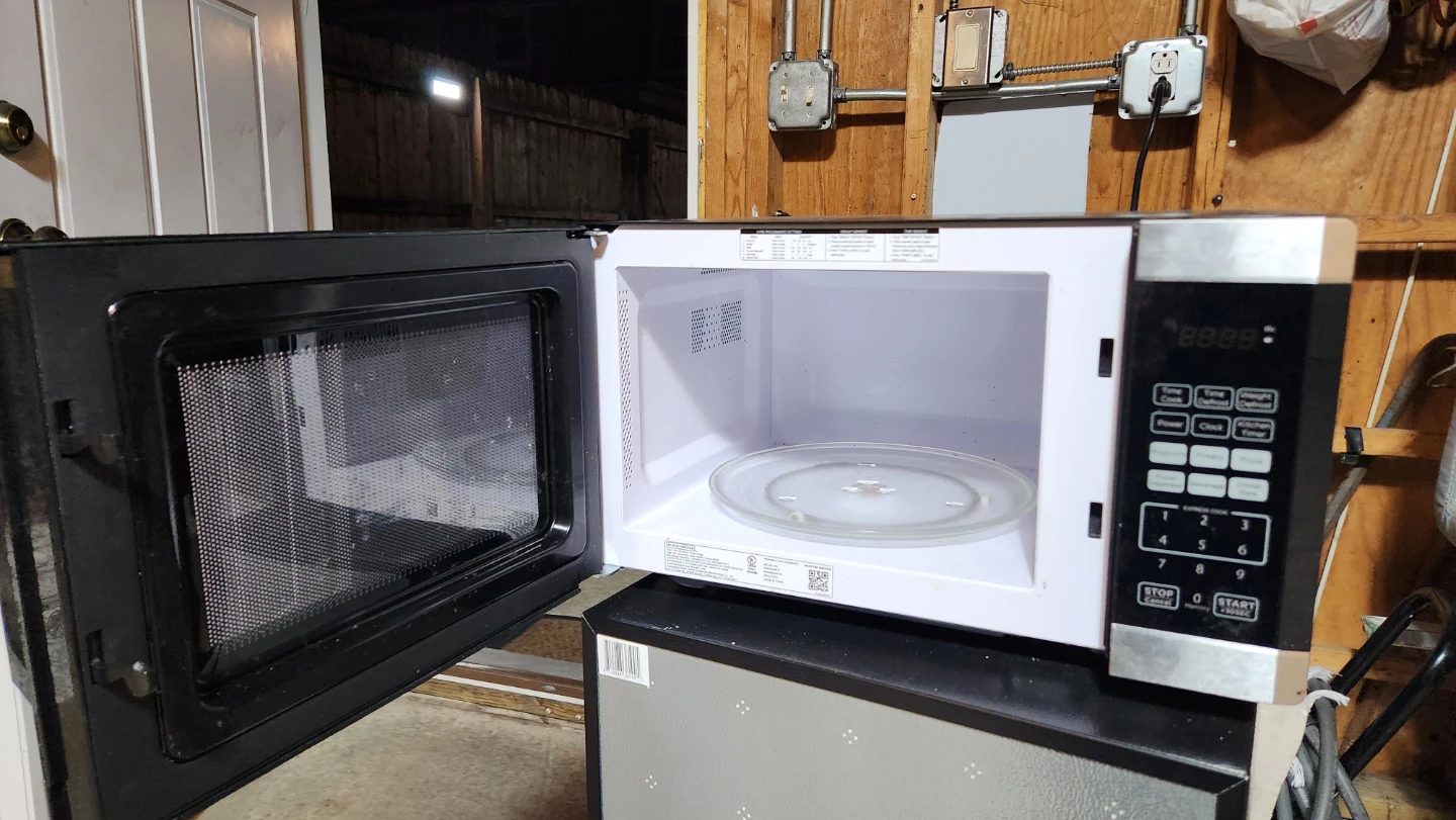 Black+Decker Microwave Oven