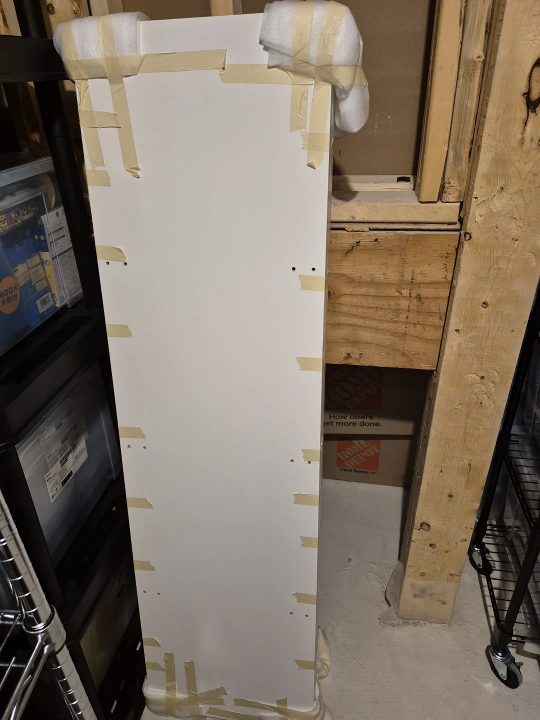 White IKEA Kallax -12 cubes.
