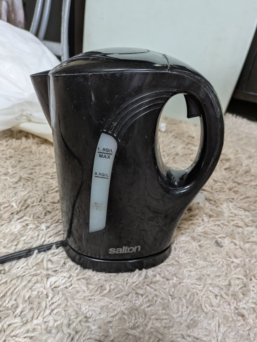 Salton Electric Kettle 1L capacity -Black