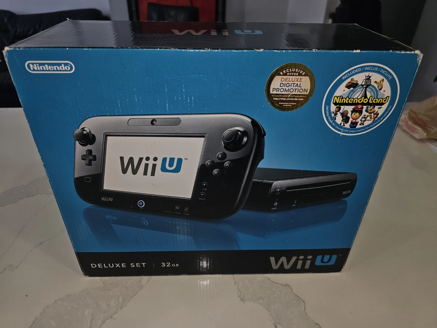 Nintendo Wii U Deluxe Set 32GB Console