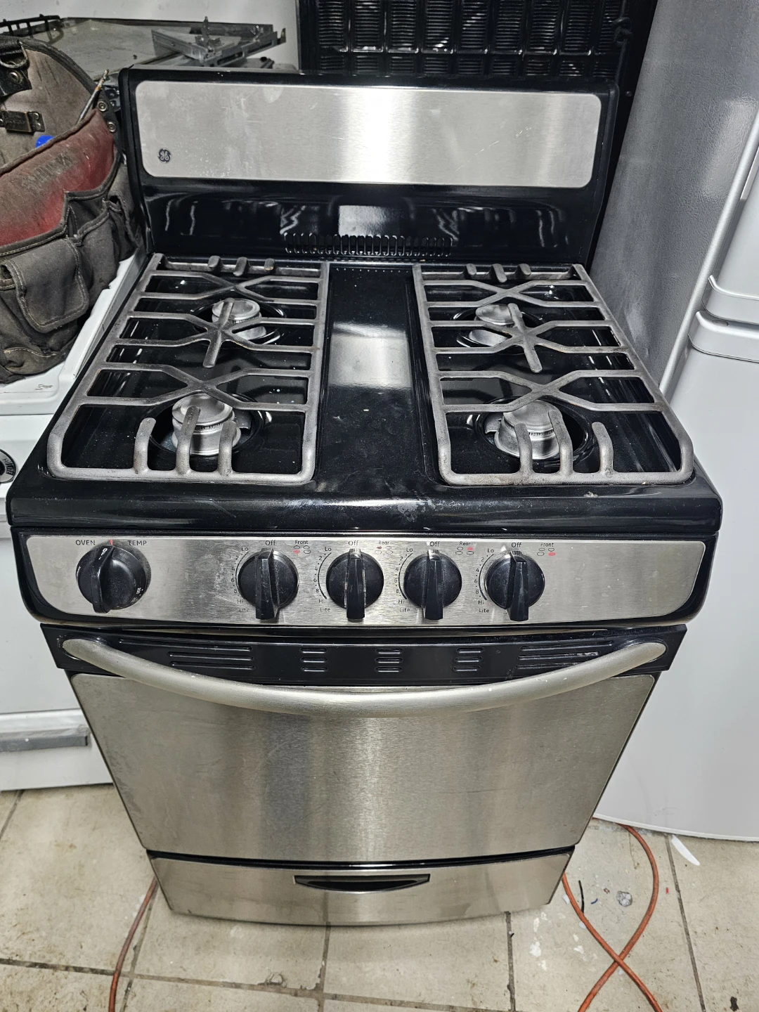 Ge 24in Stainless steel gas stove