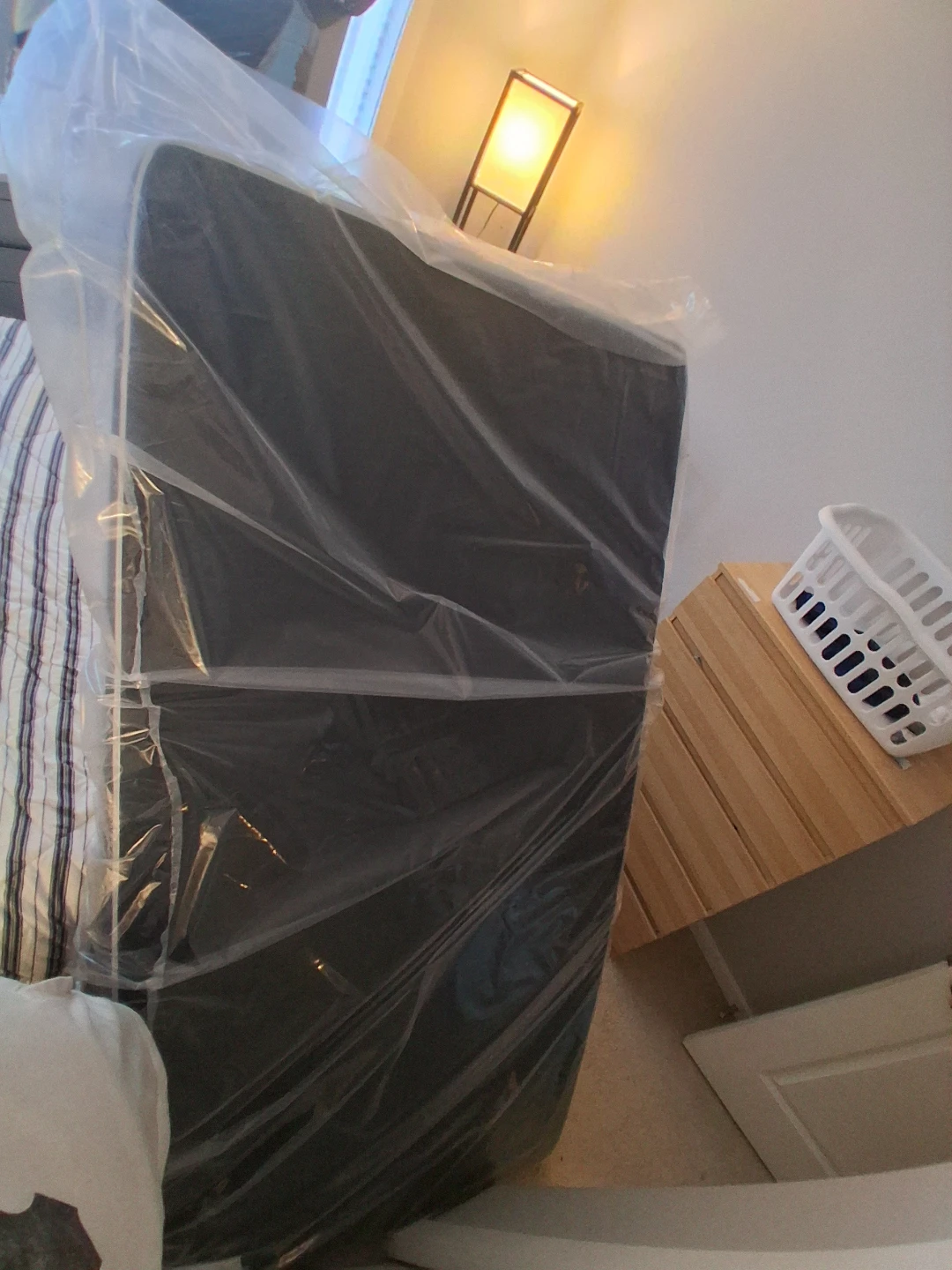 VPC Group Inc. Foam Core Mattress and metal bed frame - photo 2