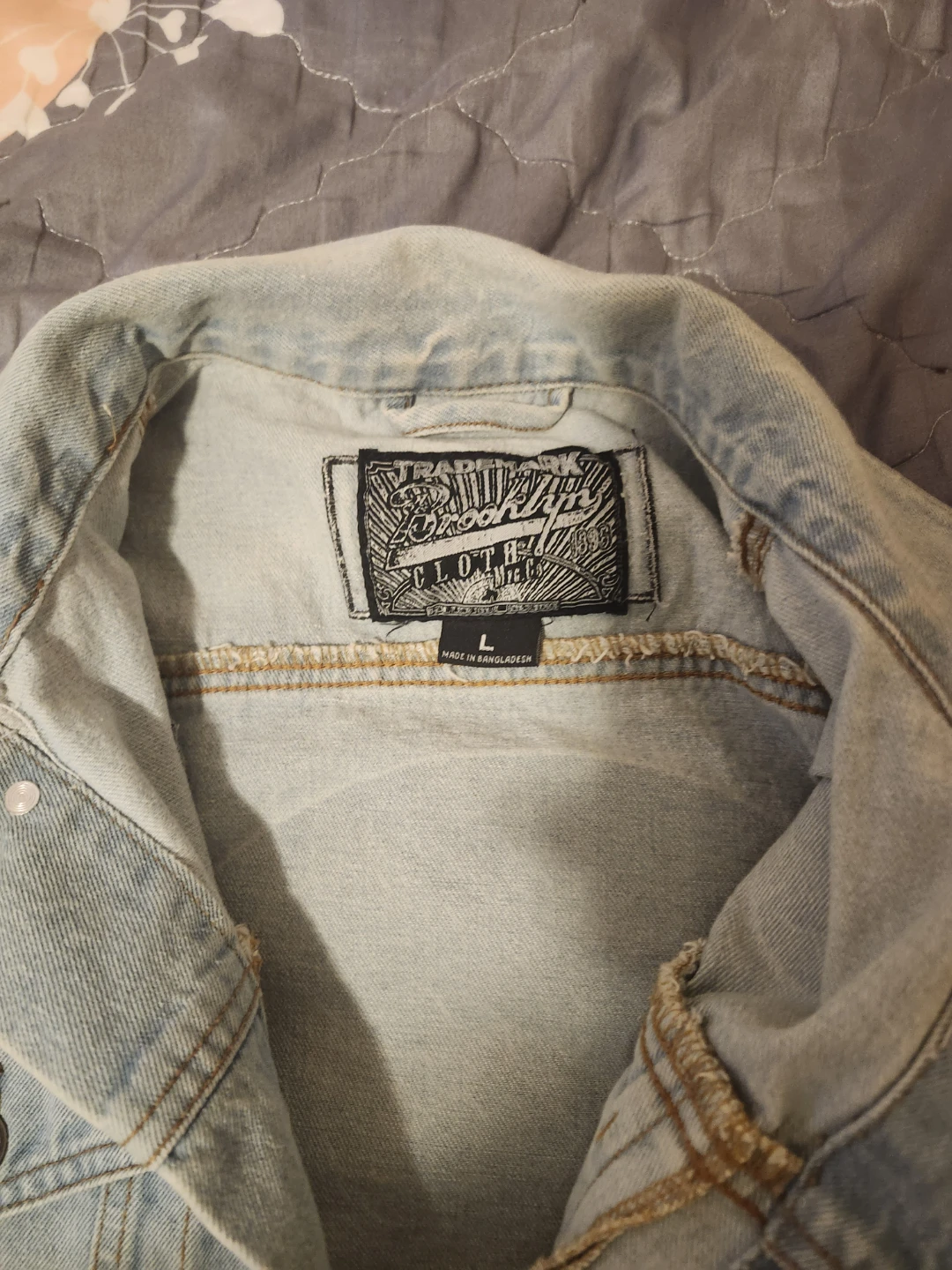 Denim Jacket - Size L - photo 4