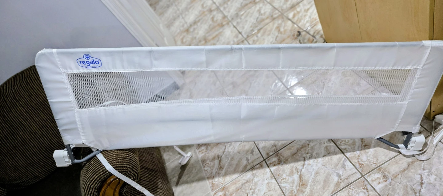 Regalo Swing Down Extra Long 54" Bed Rail - photo 2