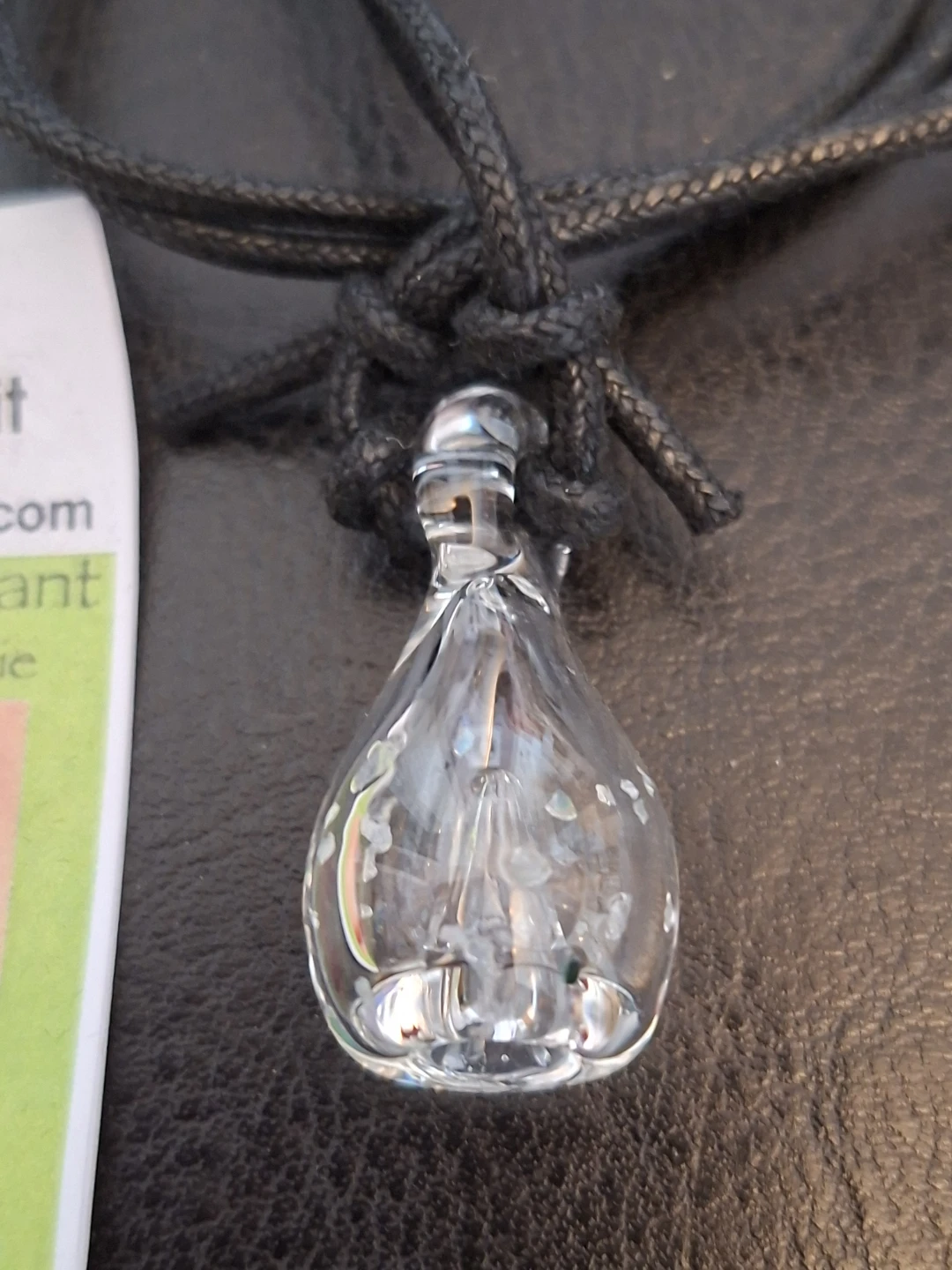 Glass Aromatherapy Pendant Necklace - photo 2