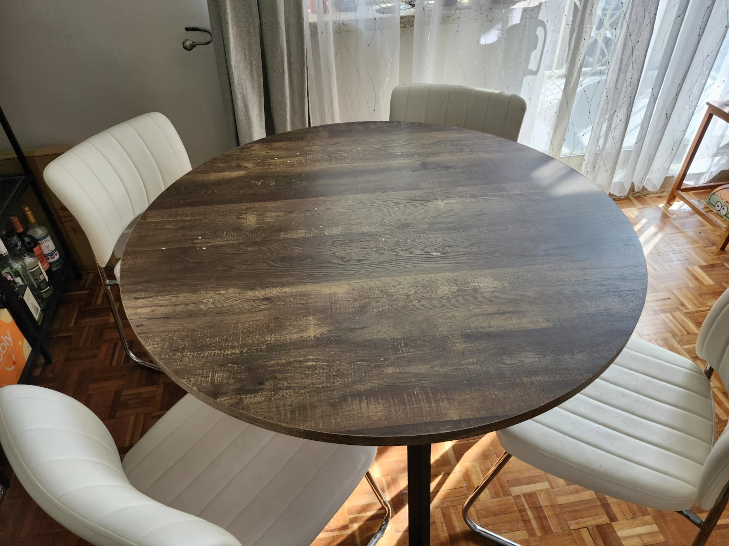 Round Wooden Dining Table 47" - photo 3