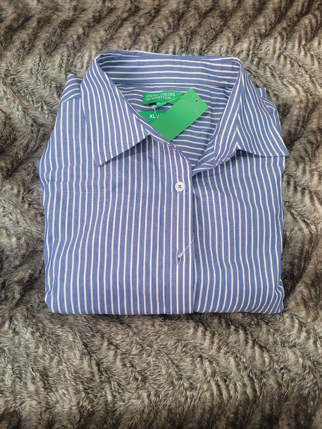 United Colors of Benetton Blue Striped Button-Up Shirt XL