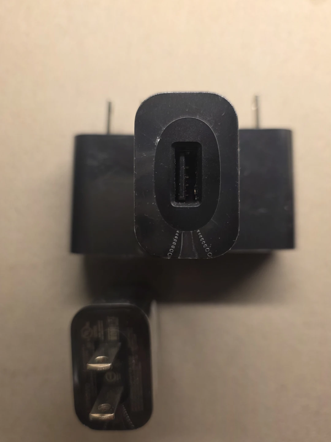 Set of 4 USB Wall Adapters - photo 2