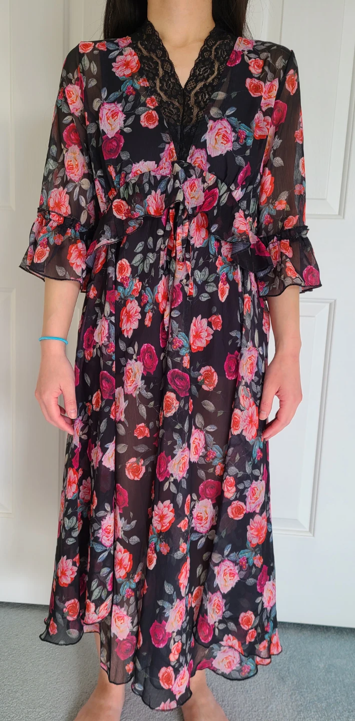 Floral Midi Dress with Lace Detail🏆 - photo 4