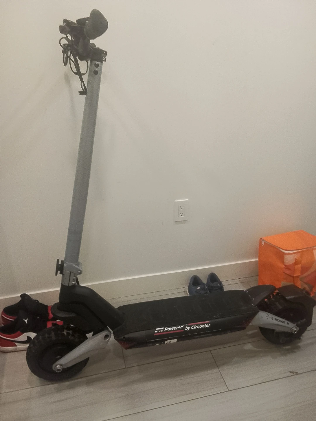 Electric Scooter - photo 4