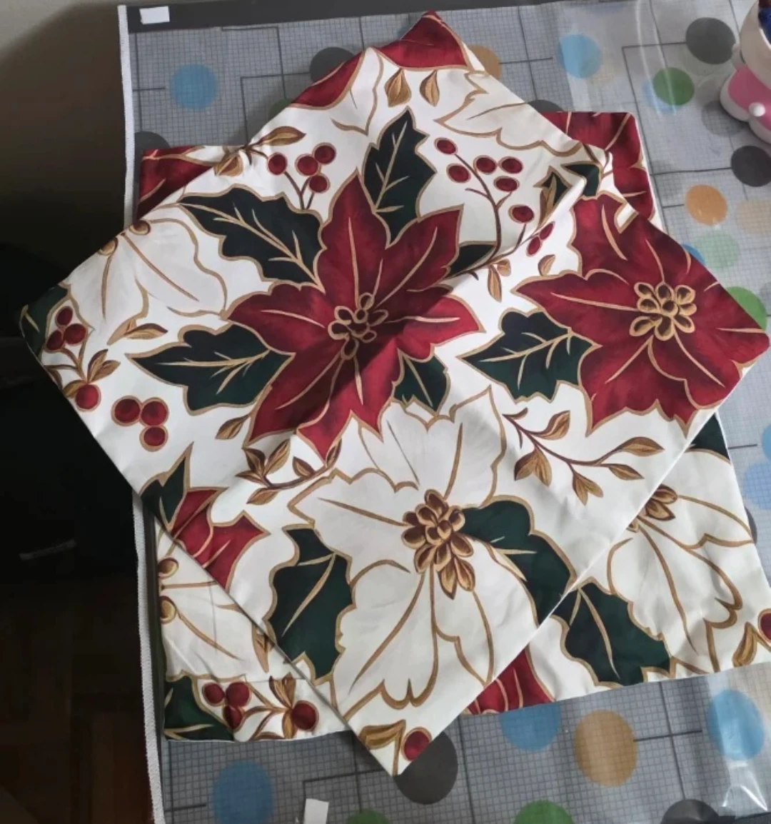 Christmas Poinsettia Pillow Covers (Set of 2)🏆 - photo 2