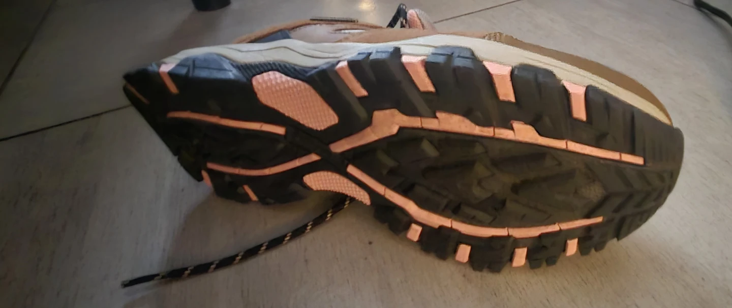 Skechers Women's Waterproof Outdoor Shoes Size 7.5 - photo 3