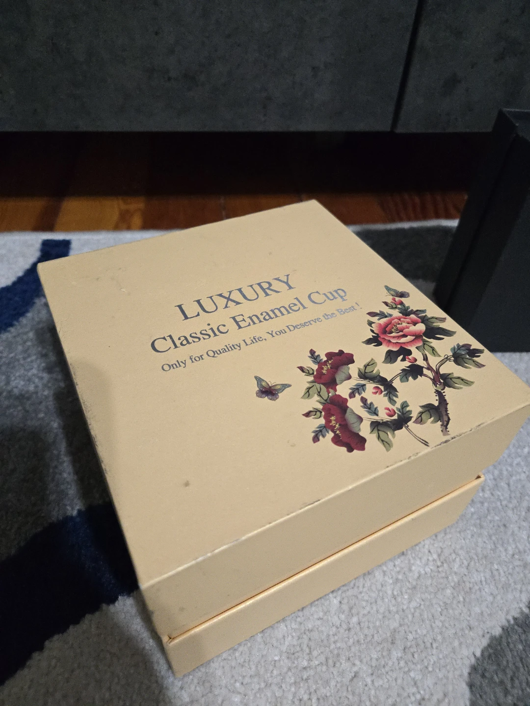 Luxury Classic Enamel Cup