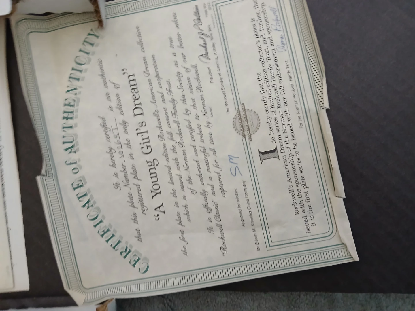 Collector's plate with certificate of authenticity - photo 4