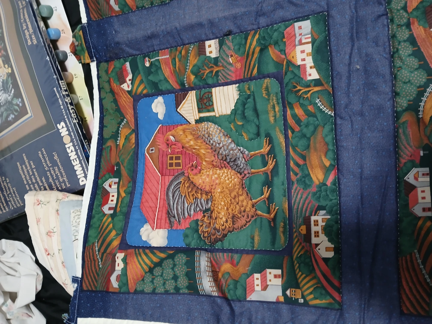 Farm Scene Quilt - Chickens and Sheep - photo 3