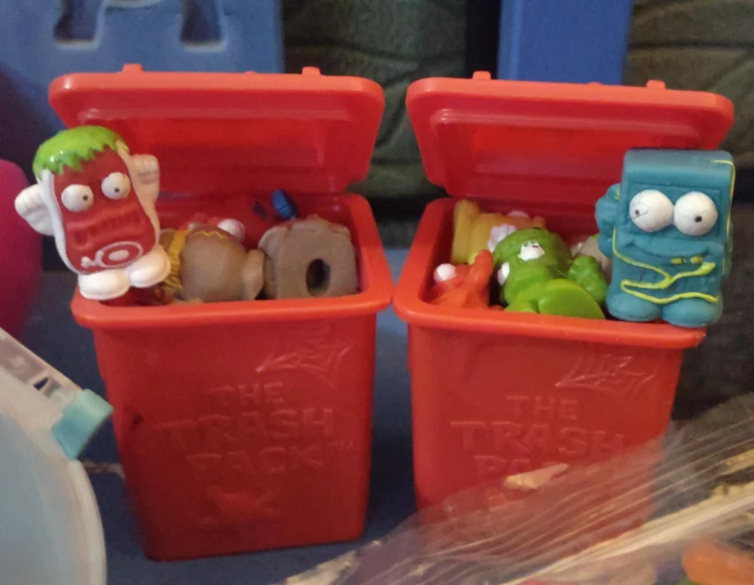 The Trash Pack Garbage Truck Toys