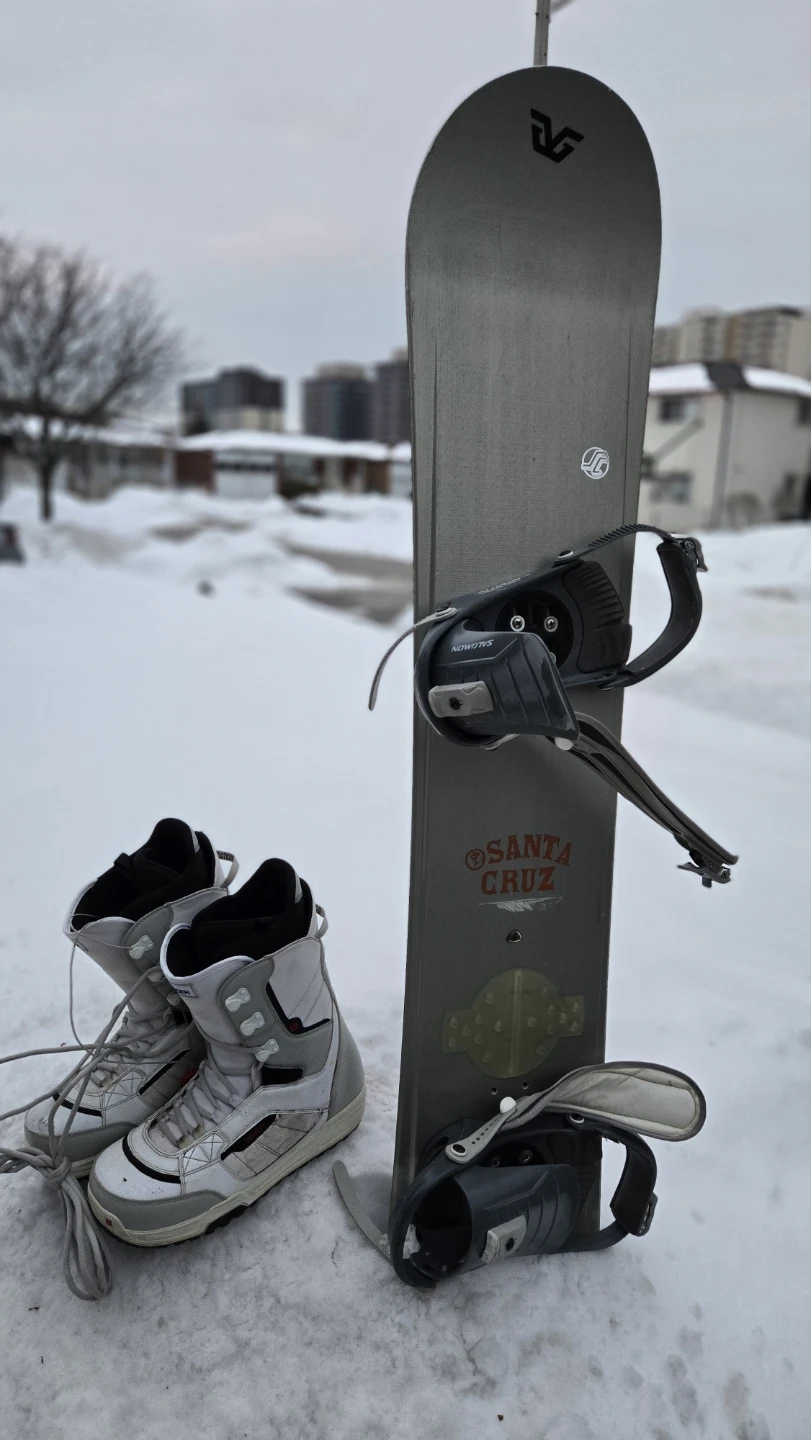 6'-6'5" Snowboard Package ¦ Santa Cruz /Burton/RED
