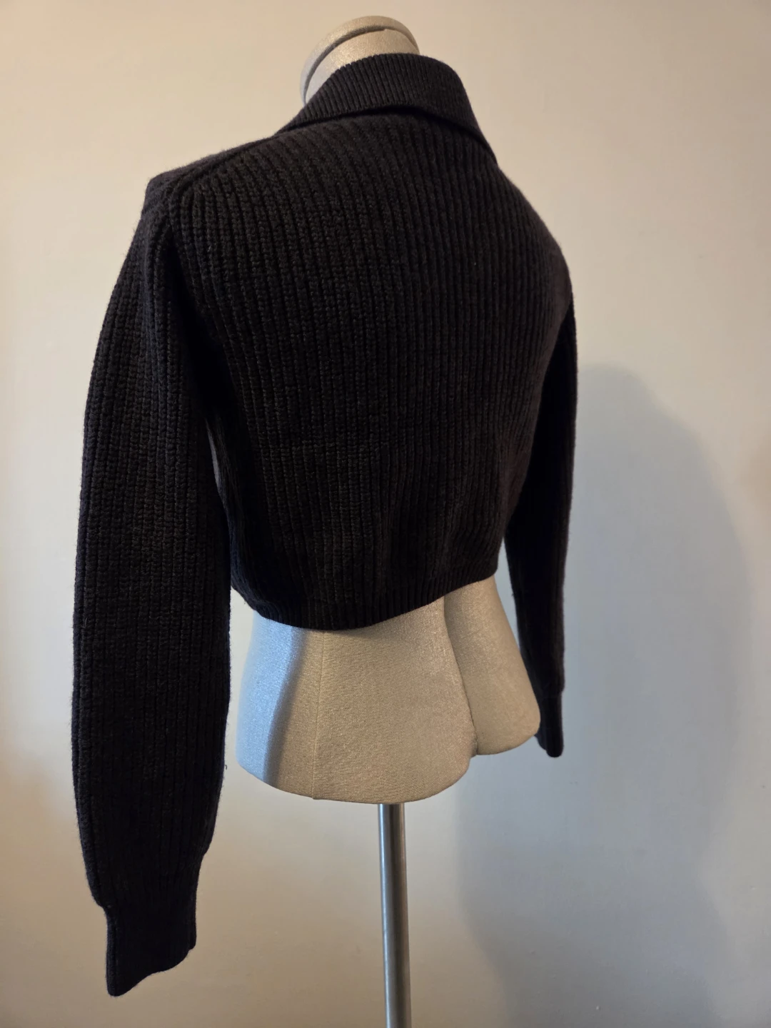 Button-Up Cropped Cardigan Size M - photo 4