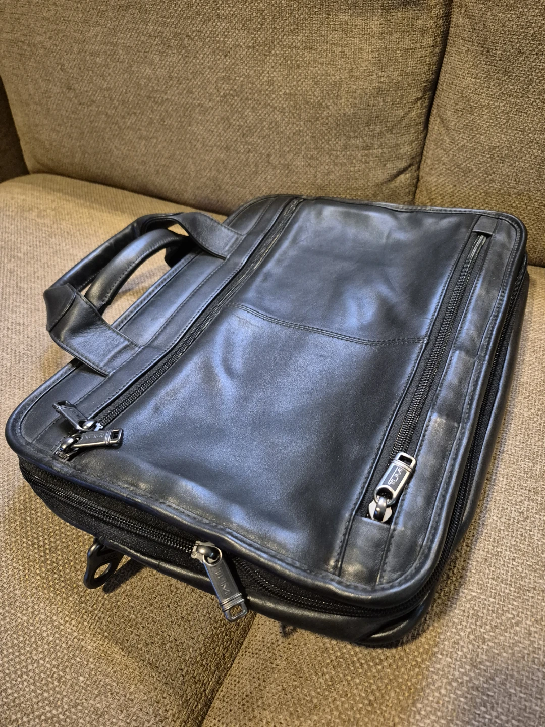 TUMI Nappa leather  Compact laptop briefcase 96121D4 - photo 3