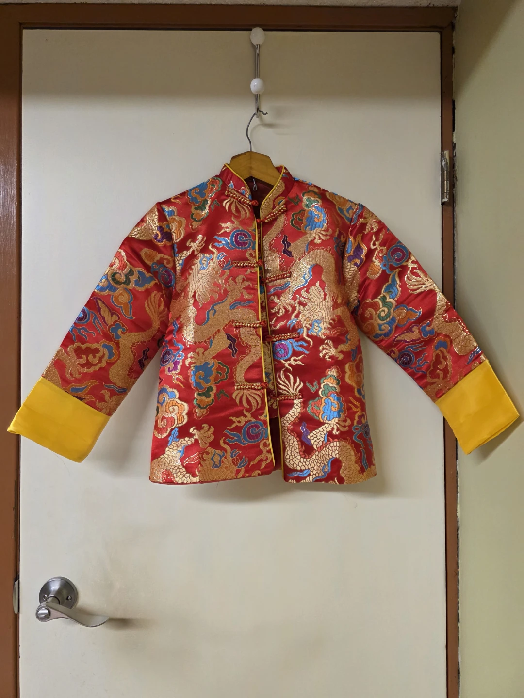Kids Red Dragon Chinese Jacket size 130 (8)