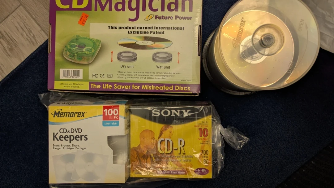 CD Magician Disc Cleaner + NEW rewriteable CDs&DVDs