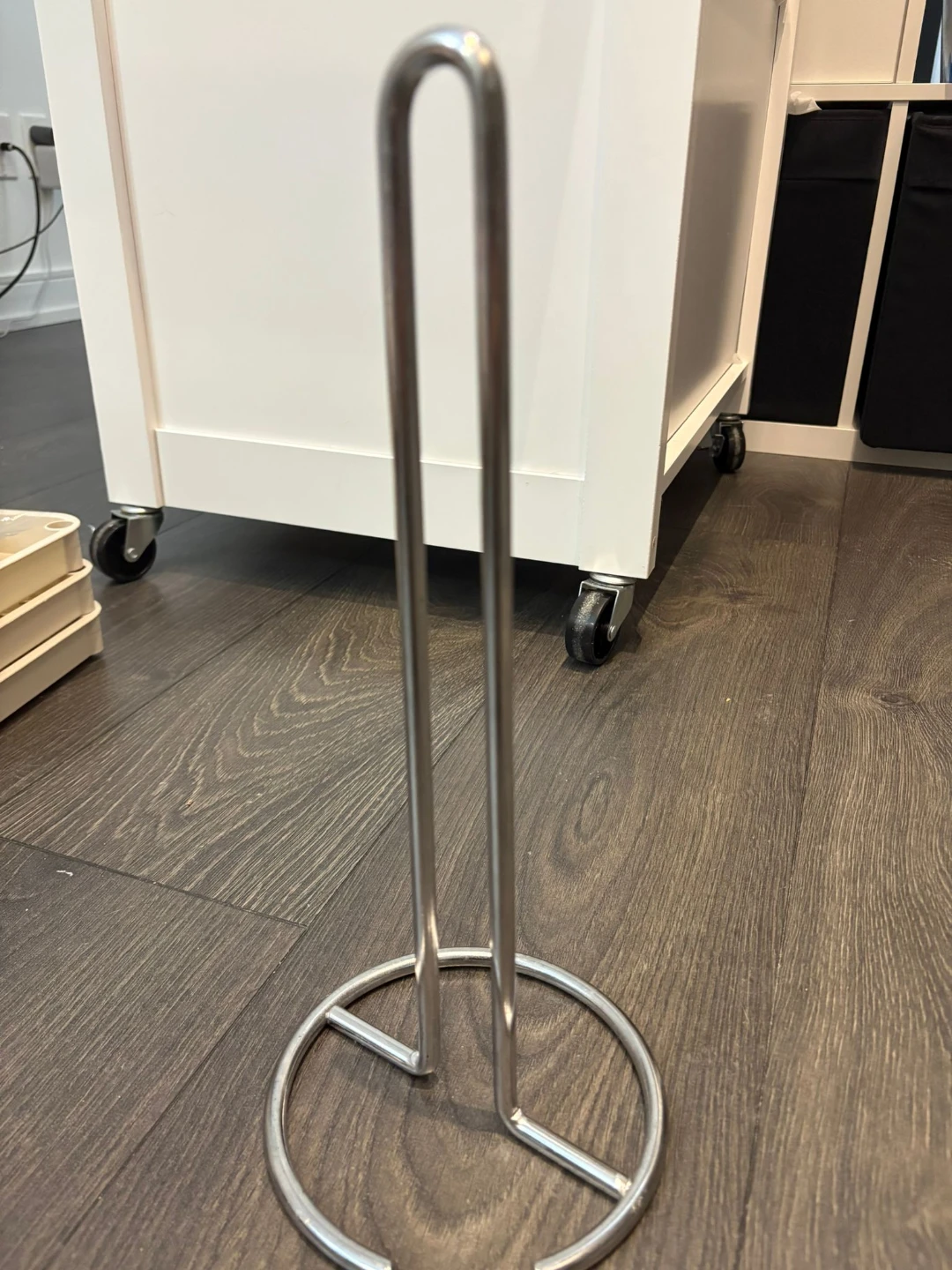 Metal Paper Towel Holder