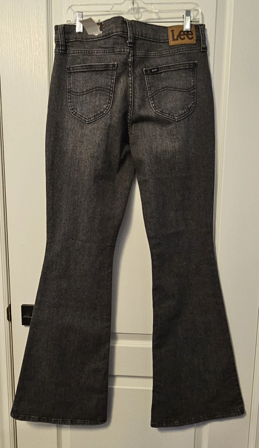 Lee Women's Flare Jeans Mid-Rise Legendary Style - photo 2