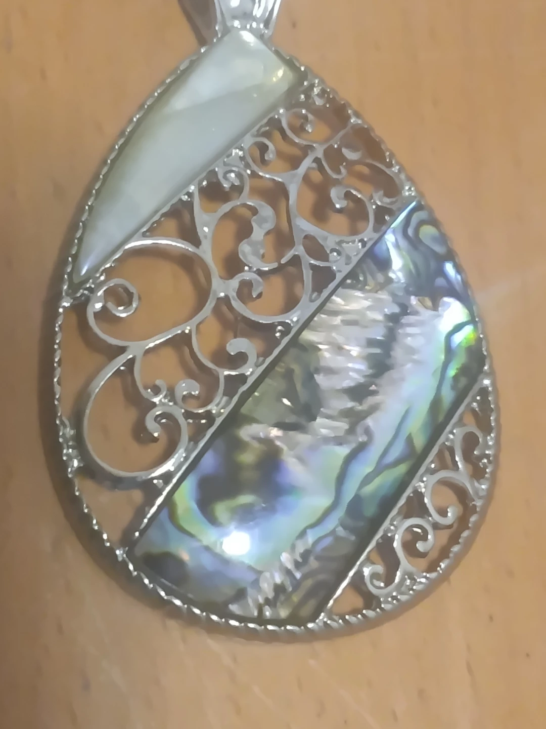 Necklaces - photo 3