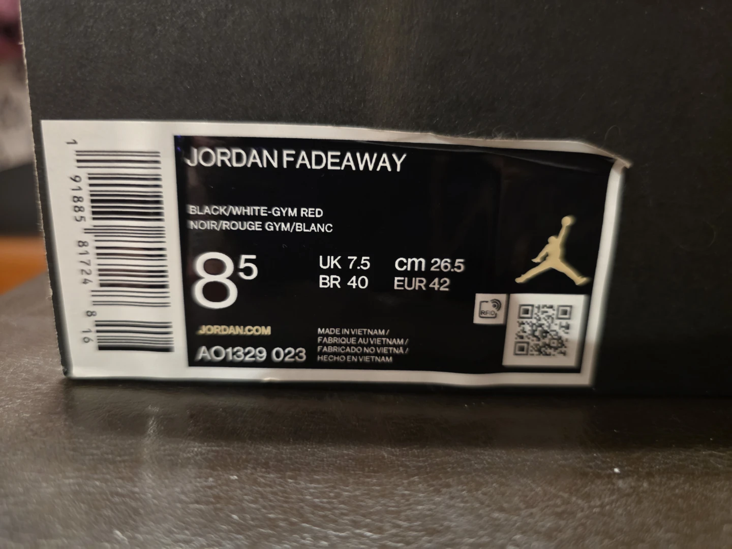 Jordan Fadeaway Basketball Shoes Black/White/Gym Red - photo 2