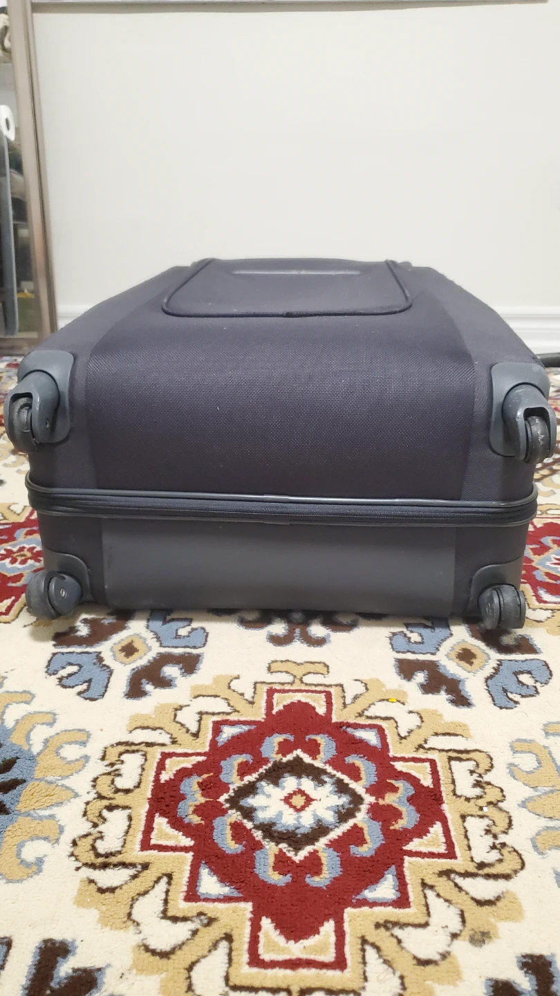 Samsonite Black Spinner Suitcase - photo 5