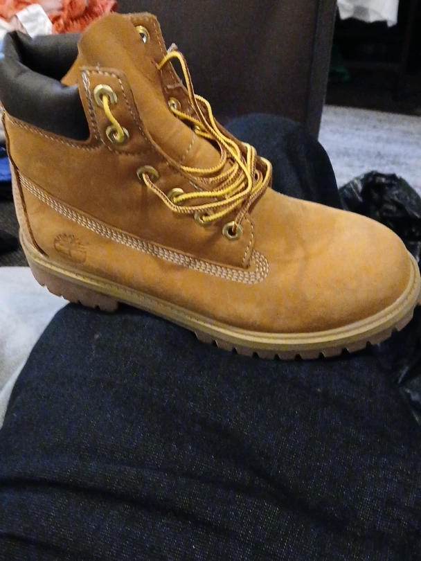 Timberland Classic 6-Inch Premium Waterproof Boots