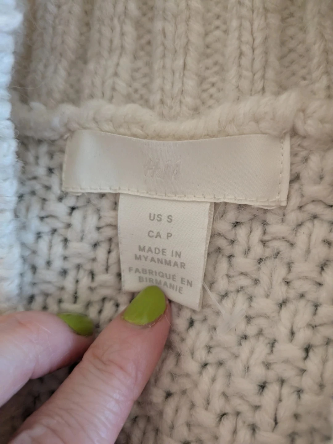 H&M Cream Cable Knit Sweater Vest Size S - photo 2