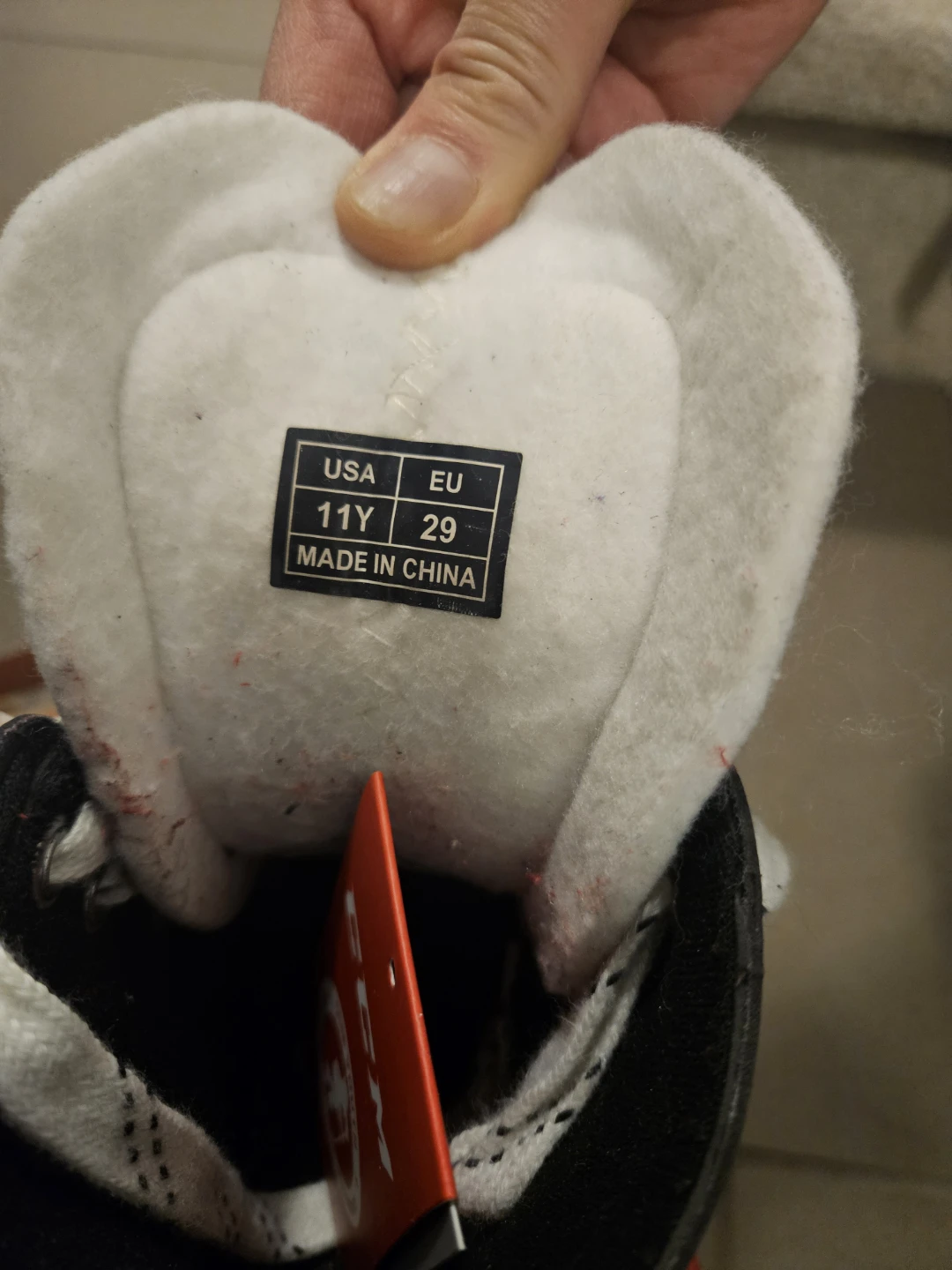 CCM Ribcor XT Hockey Skates Youth Size 11Y - photo 2