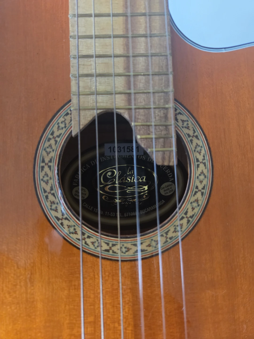 La Clásica Acoustic Guitar with Gig Bag - photo 3