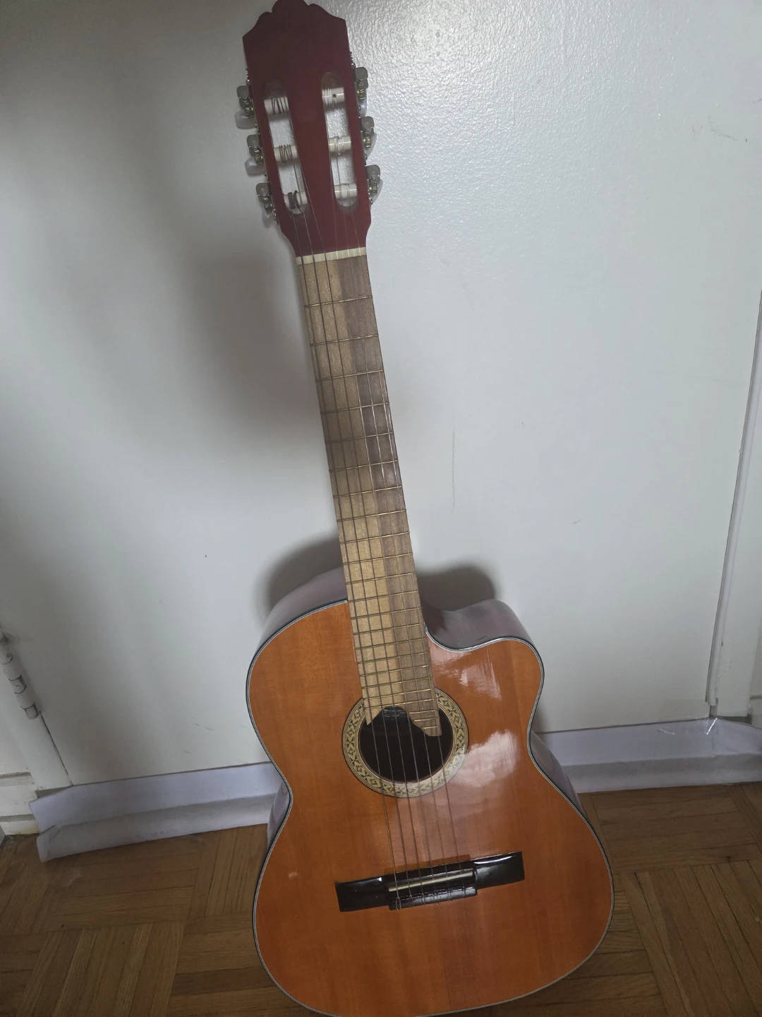 La Clásica Acoustic Guitar with Gig Bag - photo 5