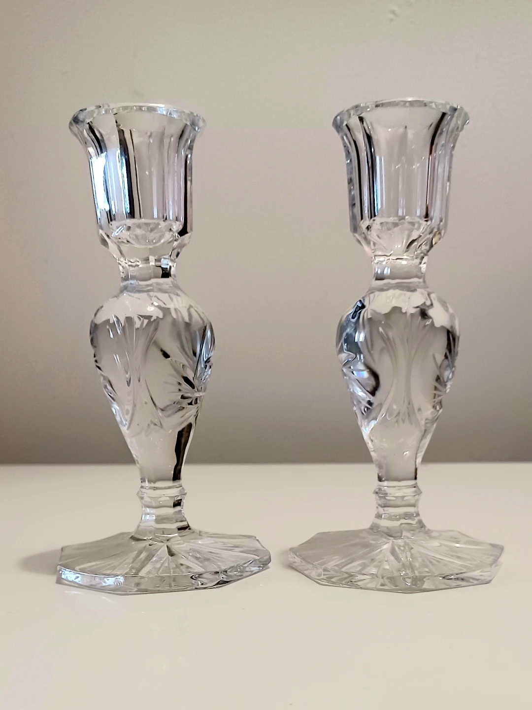Pair of American Eleanor Crystal Candlesticks - photo 2