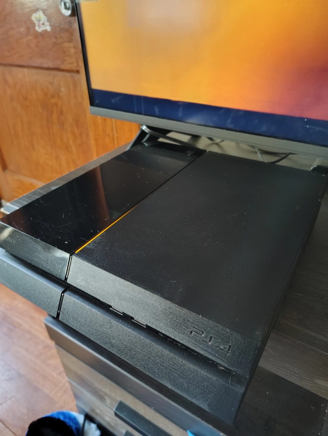 Sony PlayStation 4 Console with Grand Theft Auto V Disc - photo 4