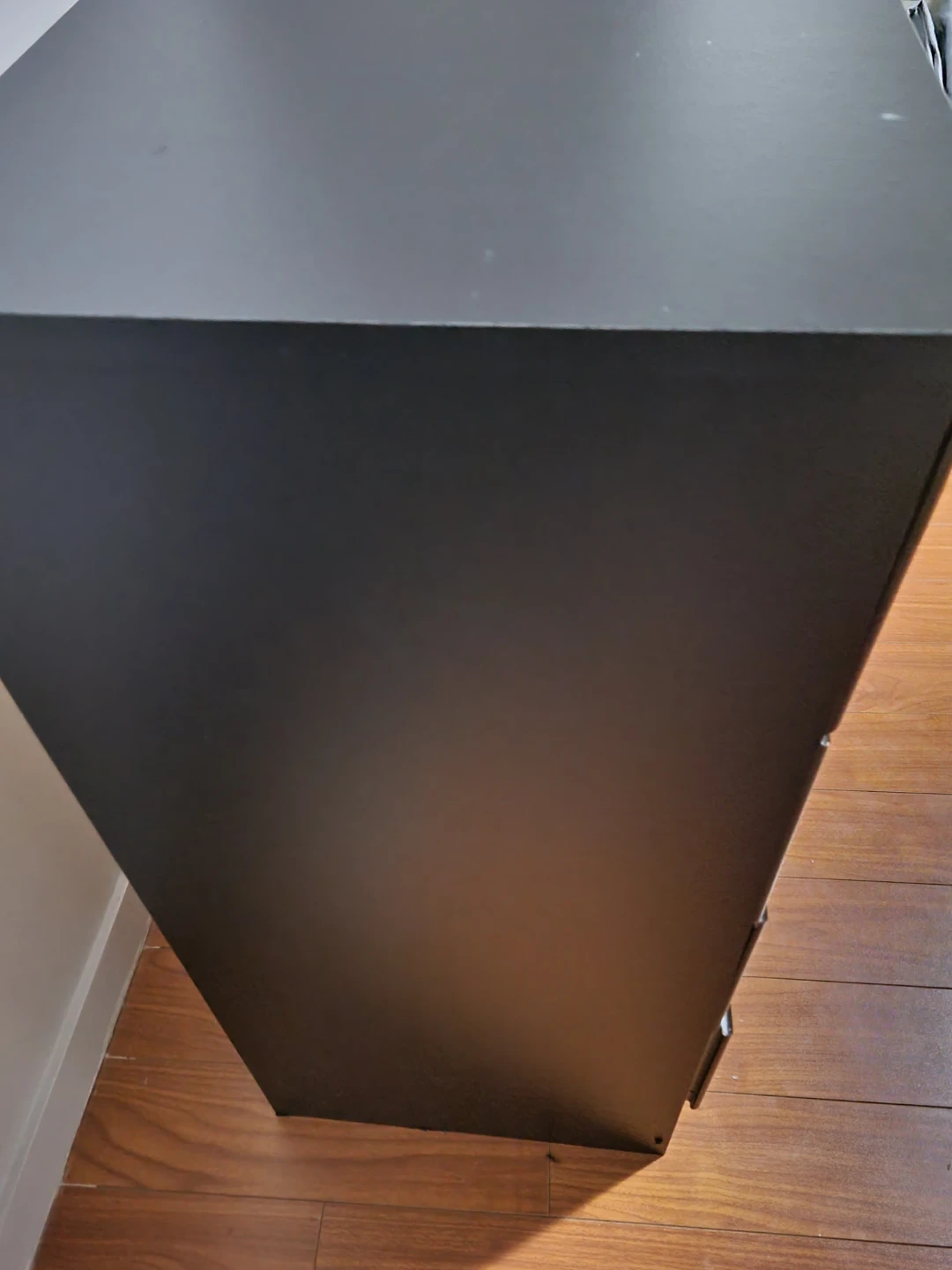 Black 4-Drawer Dresser
