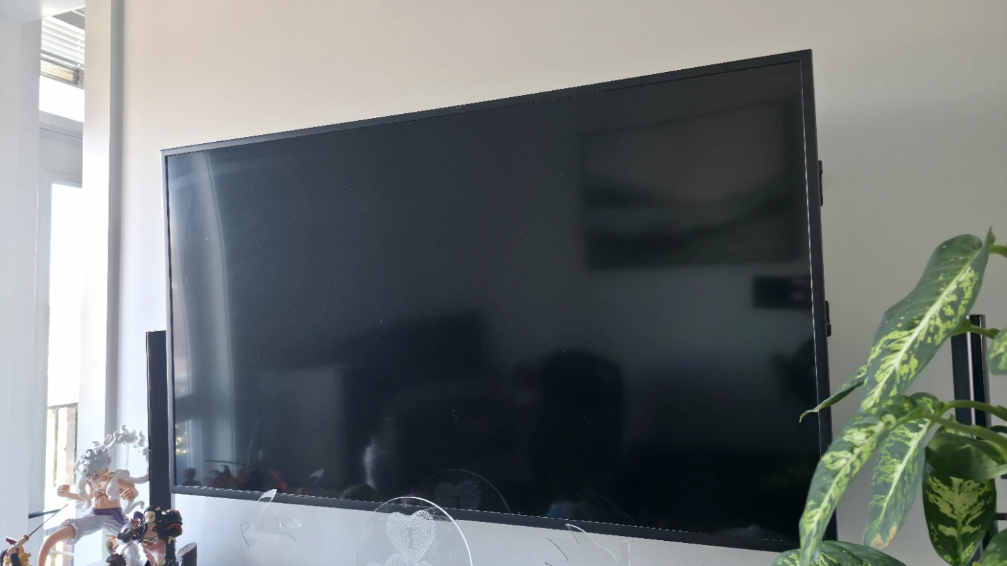 Samsung 43-inch Smart TV /without mount