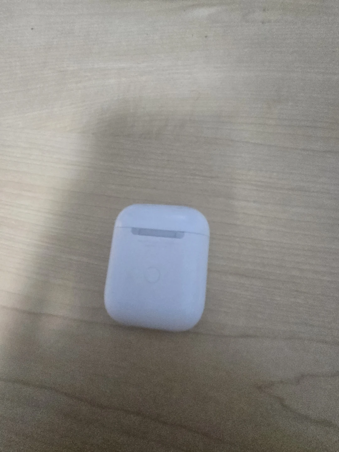 Apple AirPods with Charging Case - photo 2