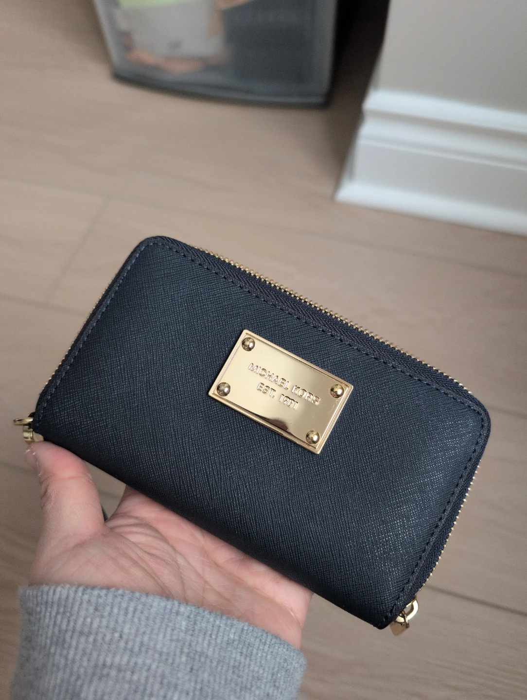 Michael Kors Wristlet Wallet - Navy - photo 2