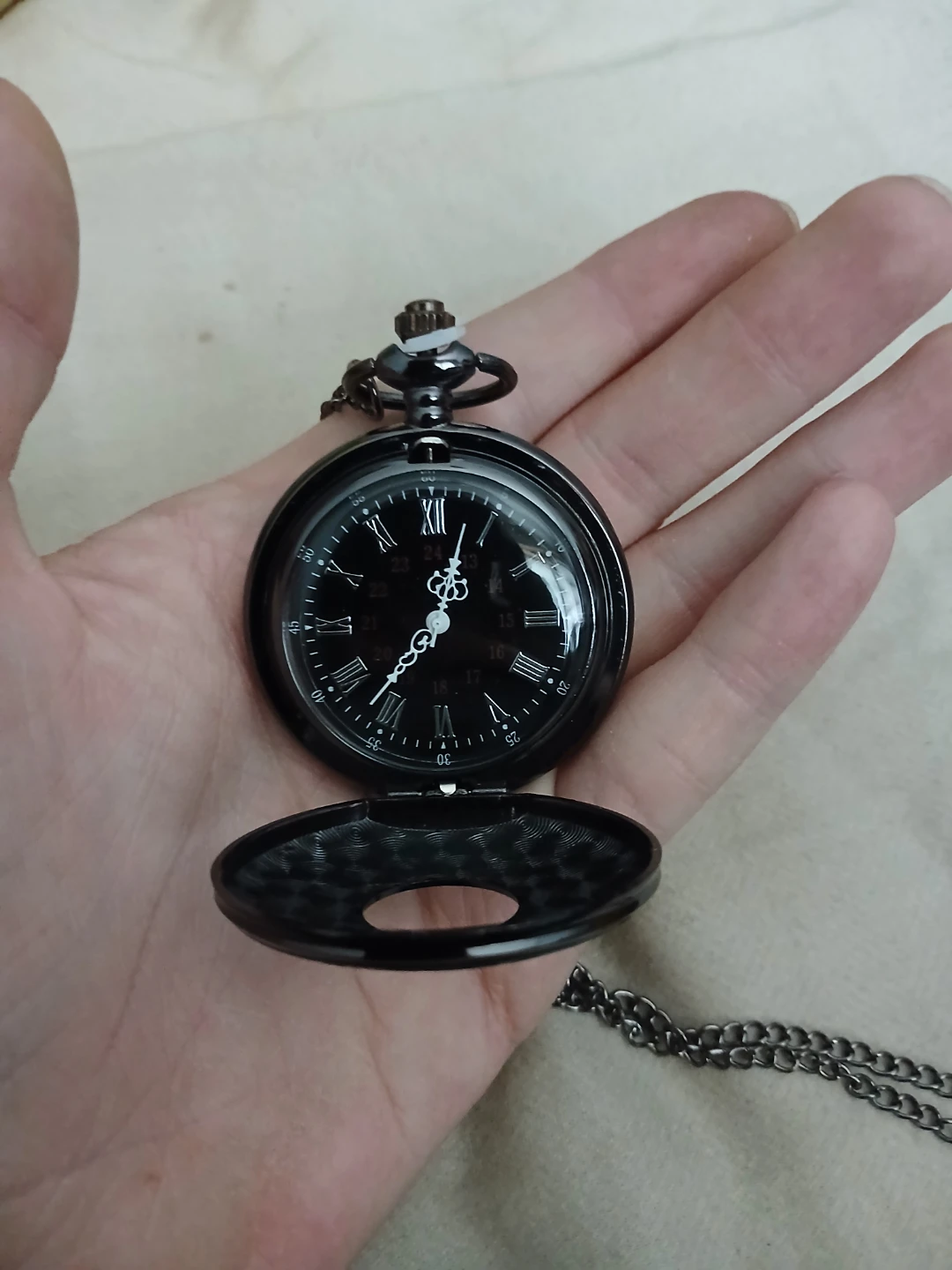 Glossy Black Vintage Alloy And Quartz Pocket Watch - photo 2