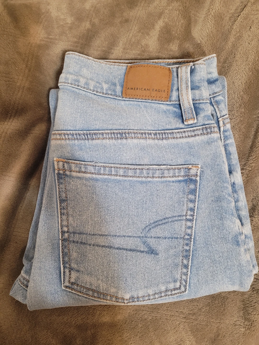 American Eagle Super High-Rise Straight Jeans