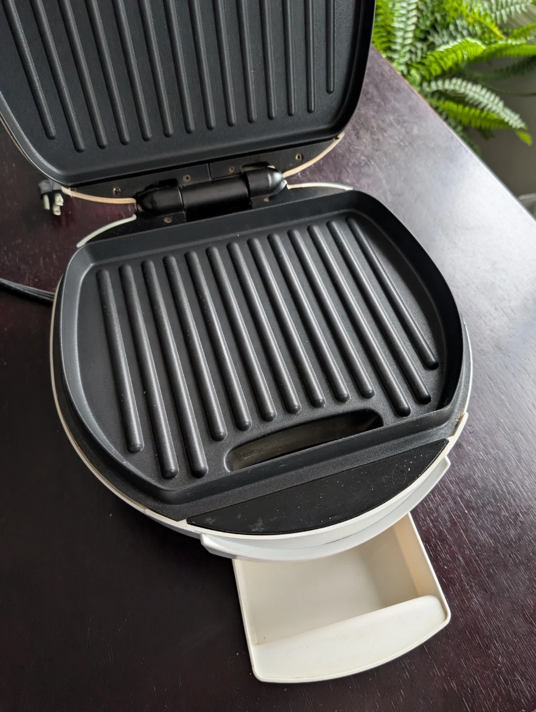 Hamilton Beach Electric Indoor Grill - photo 4