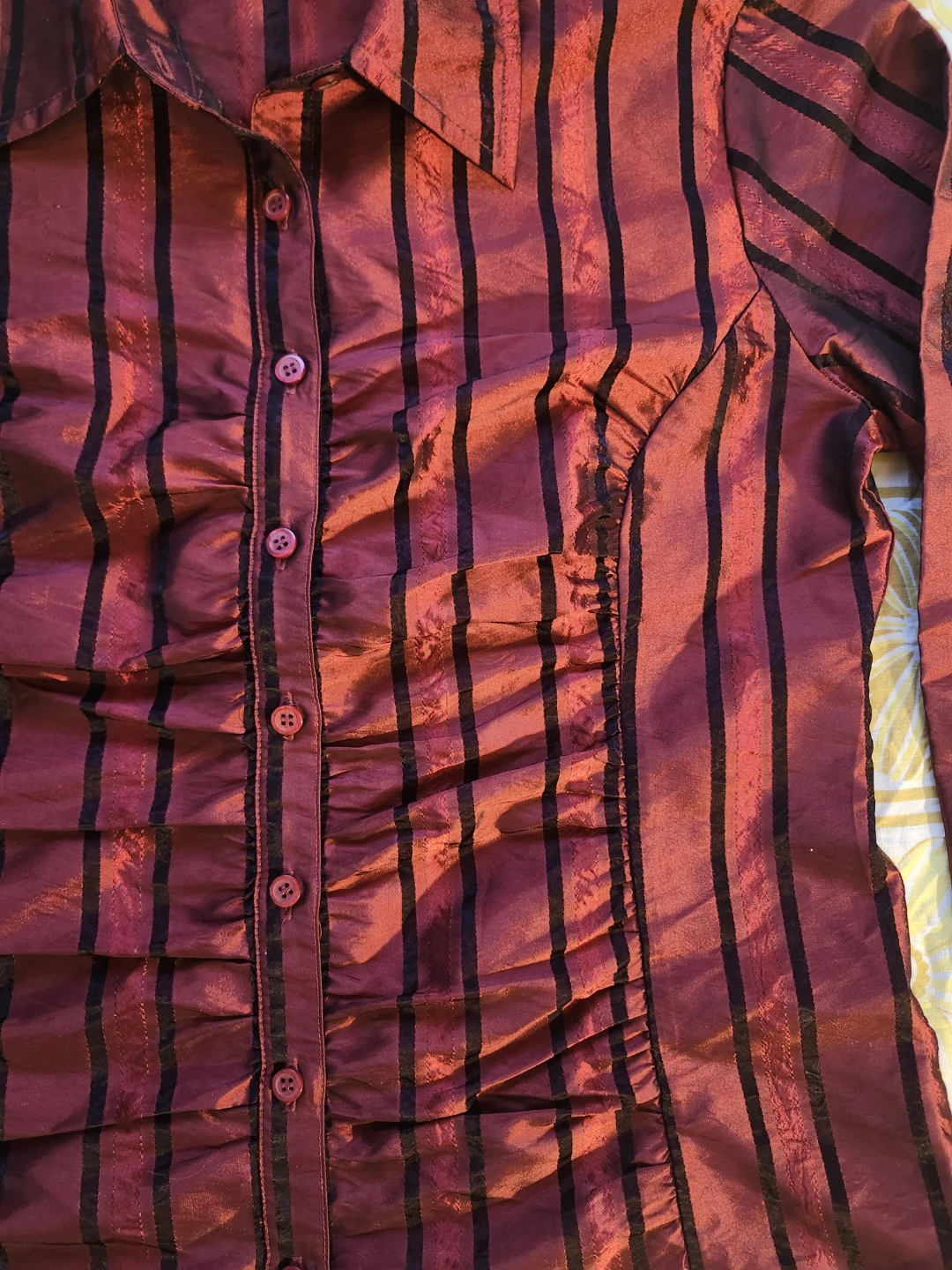 Red and black pinstripe blouse - photo 3