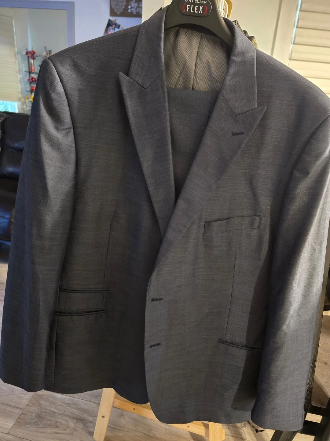 Van Heusen Flex Men's Suit