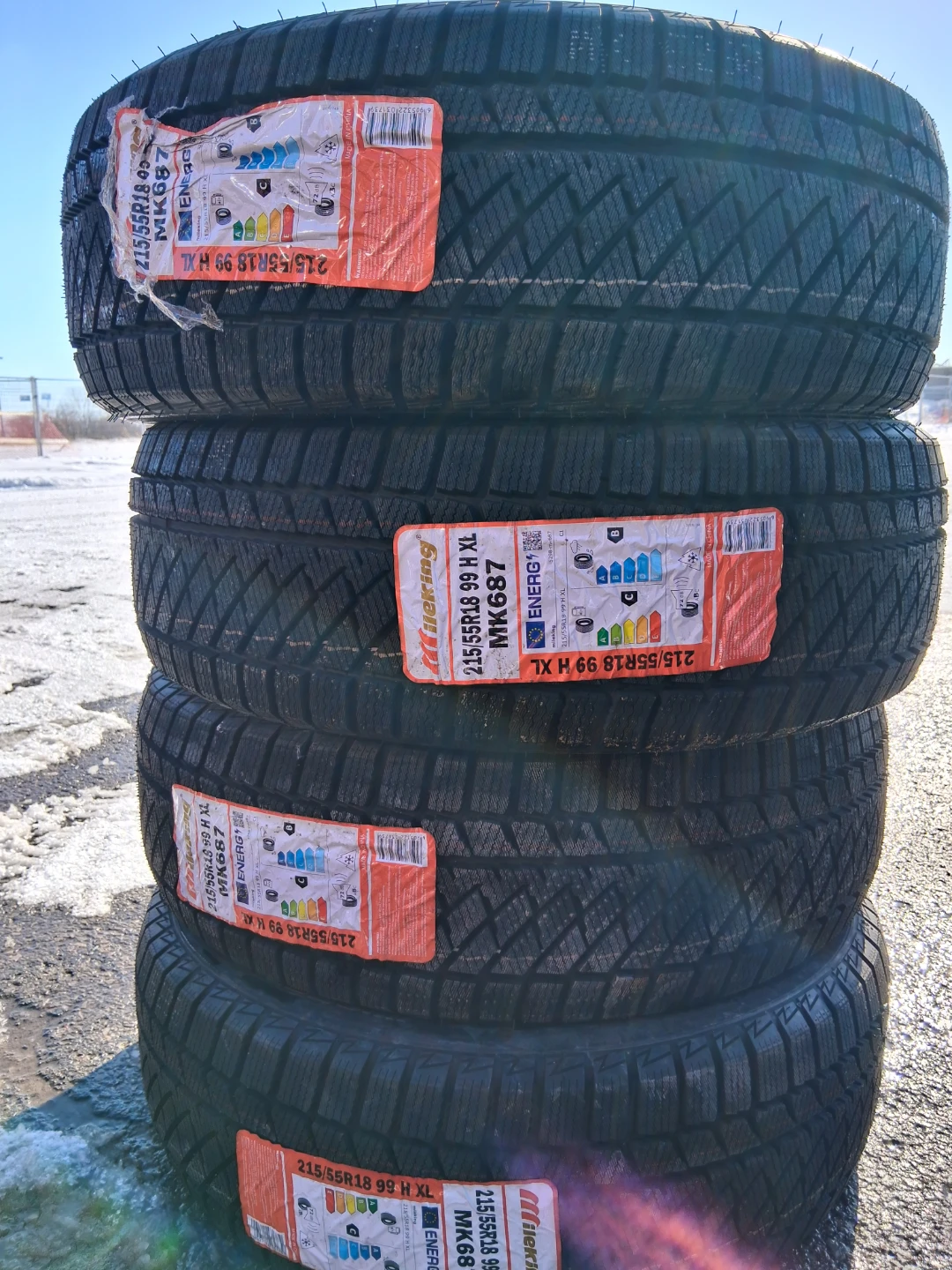 All-Season Tires are available. - photo 3