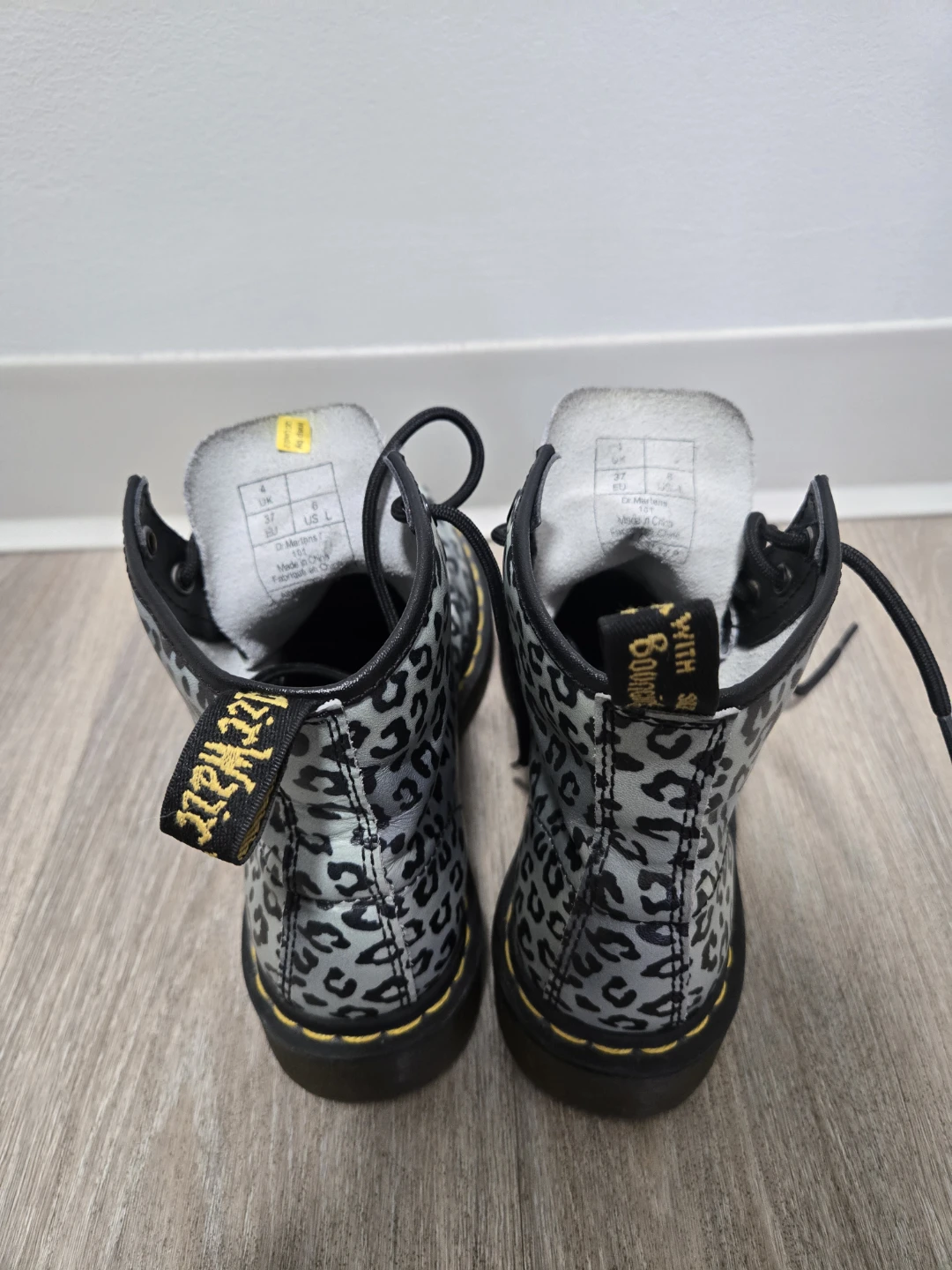 Dr. Martens 101 Leopard Print Boots Size UK 4 - photo 2